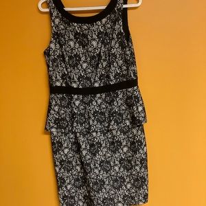 Lace overlay peplum waist dress